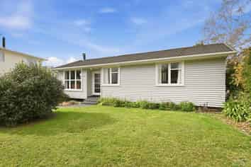 24 Hingaia Street, Turangi