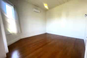 4A Prospero Tce, Mount Albert