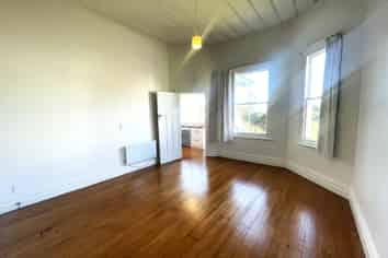 4A Prospero Tce, Mount Albert