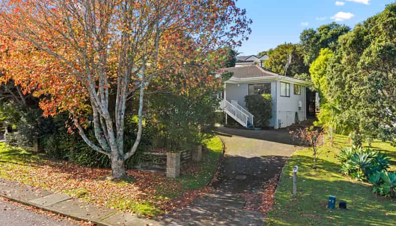 56 Pemberton Avenue, Bayview