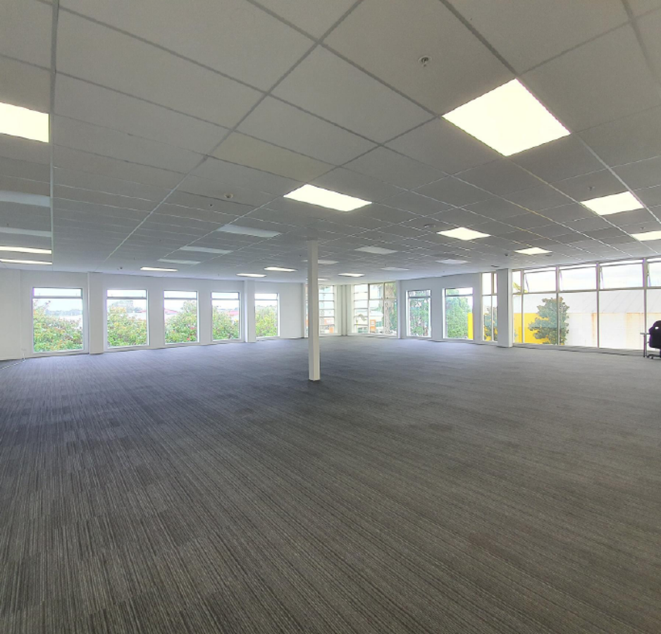 High Profile Lincoln Road Office – pohled 3