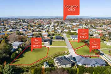 5,7,8a Macrocarpa Lane, Carterton