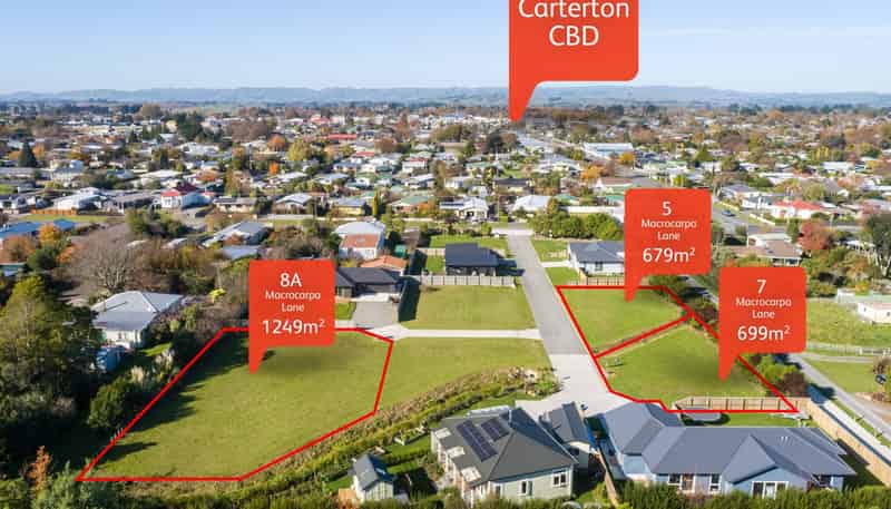5,7,8a Macrocarpa Lane, Carterton
