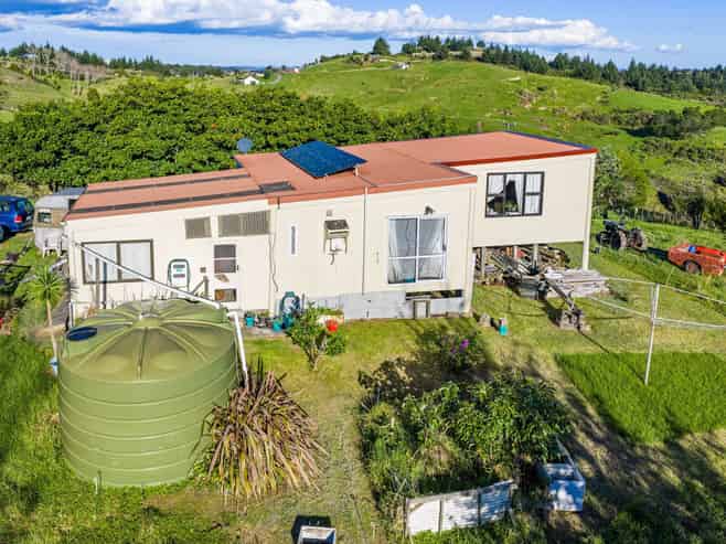 61A Porter Road, Paparoa