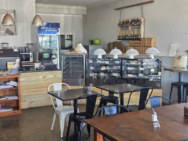 Much loved cafe in Bell Block