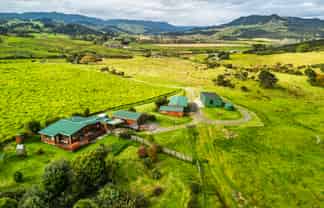 7849 State Highway 12, Omapere