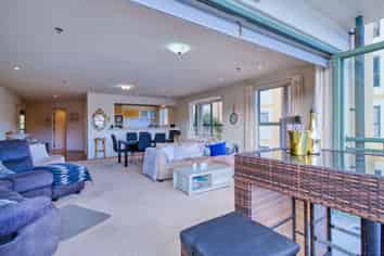 74 Harbour Village Drive, Gulf Harbour