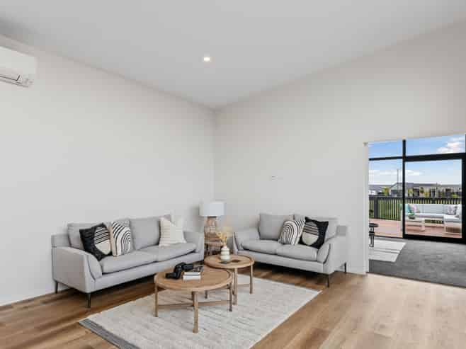 10 Burkett Street, Marshland