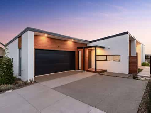 10 Burkett Street, Marshland