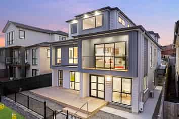 82 Koromeke Street, Flat Bush