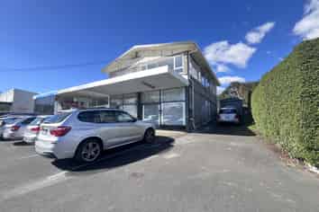 2/25 Martin Avenue (Top Floor), Mount Albert