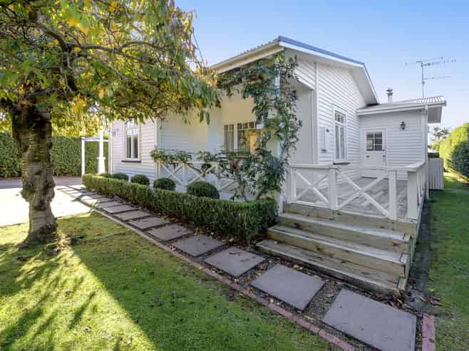 9 Fourteenth Avenue, Tauranga South