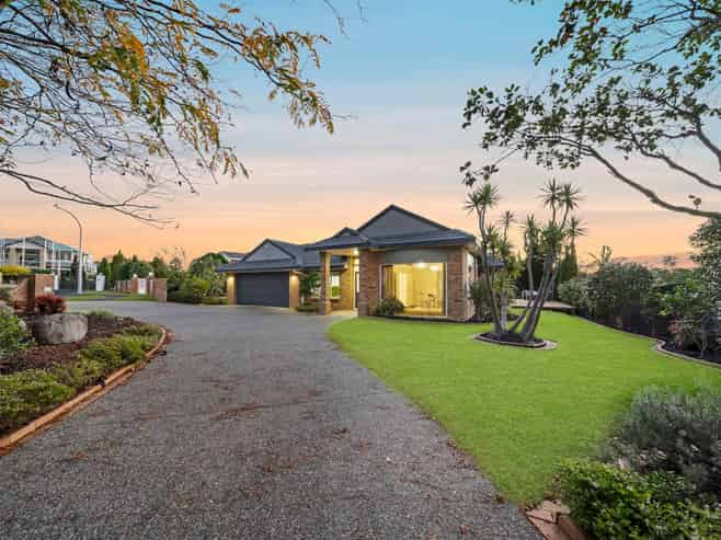 35 Anaheim Boulevard, Shamrock Park