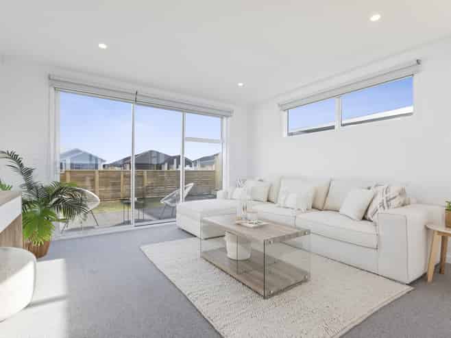 71 Te Hou Hou Crescent, Papamoa