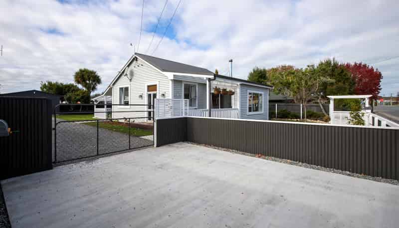 81 High Street, Southbridge