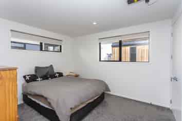 2/41 Gracefield Avenue , Christchurch Central