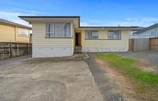 56 Ferndown Avenue, Papatoetoe