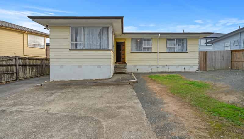 56 Ferndown Avenue, Papatoetoe