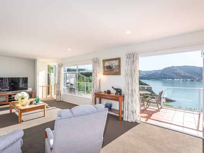 2/35 Ranui Crescent, Diamond Harbour
