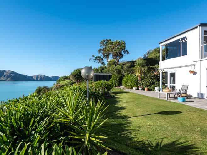 2/35 Ranui Crescent, Diamond Harbour