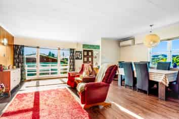 6 Isel Place, Stoke
