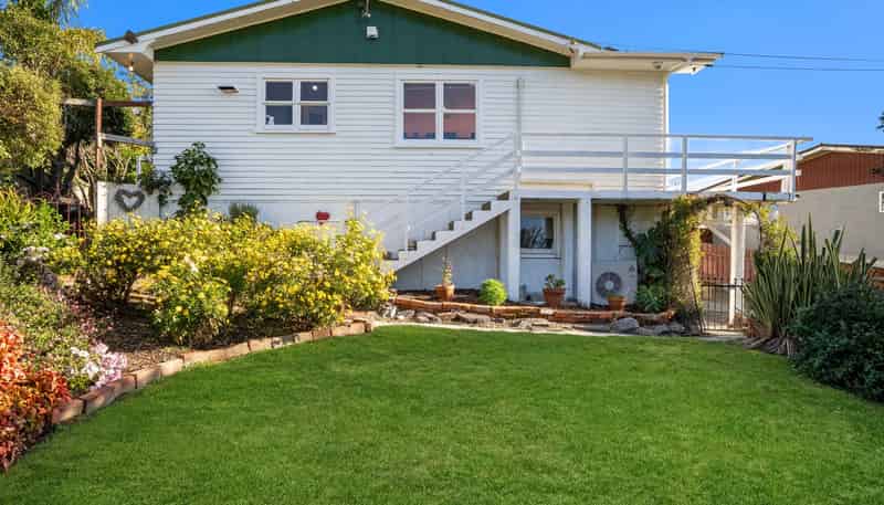 6 Isel Place, Stoke