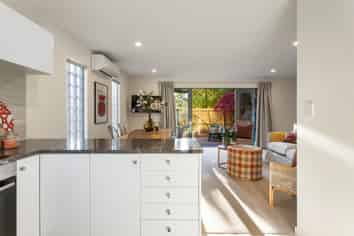 2/28 Derby Street, Saint Albans
