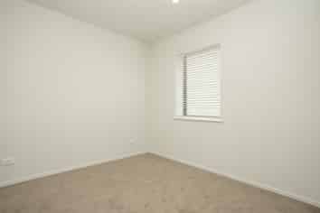 201/165 Lake Road, Northcote