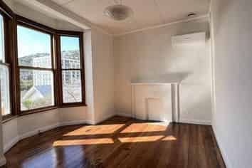 4B Oriental Terrace, Oriental Bay