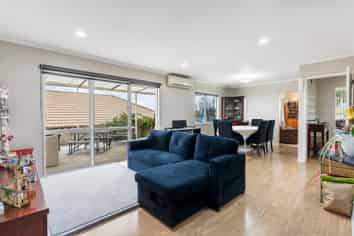 24 Corta Bella Place, Golflands