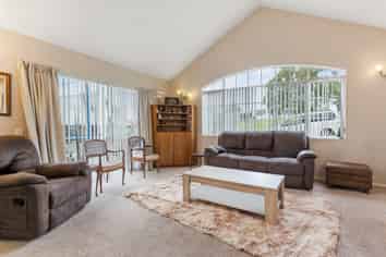 24 Corta Bella Place, Golflands