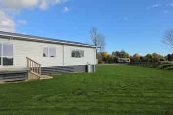 Manawatu / Whanganui - Address withheld