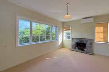 Auckland - Address withheld