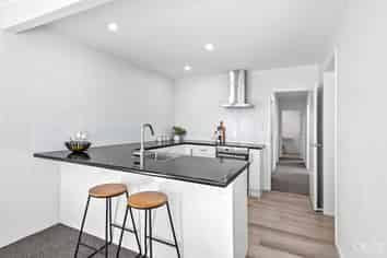 2/1001 High Street, Avalon