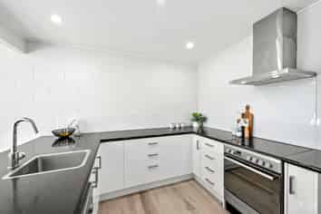 2/1001 High Street, Avalon