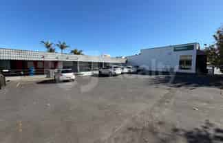 Two Interconnecting Retail Units + Parking