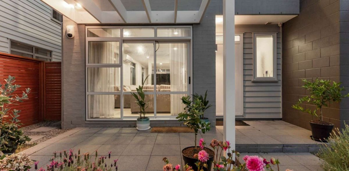 Flat Bush, 3 bedrooms - Widok 2