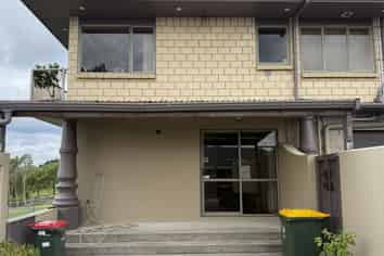 Auckland - Address withheld