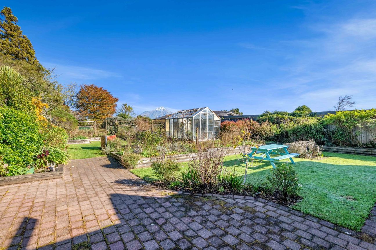 House in Stratford - View 5