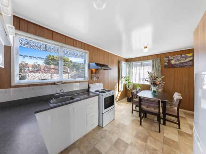 17 Smedley Street, Manurewa