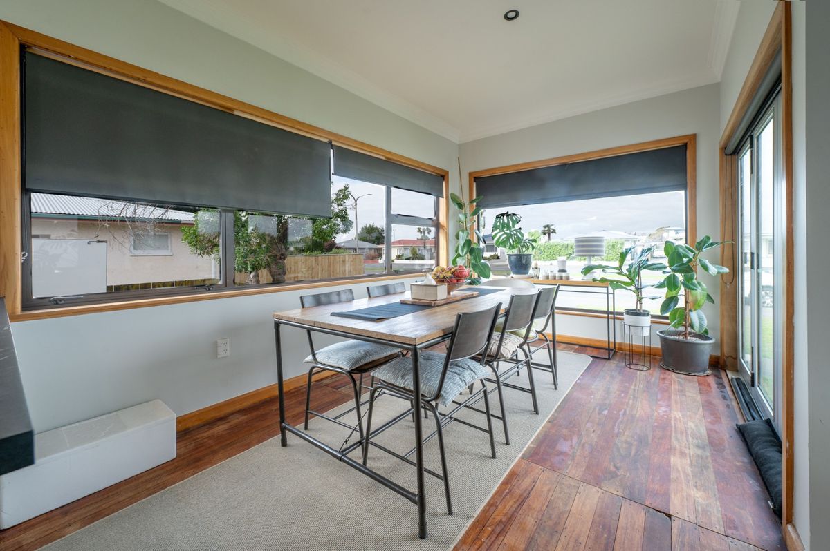 Families, take note - space, style and location! - Vista 5