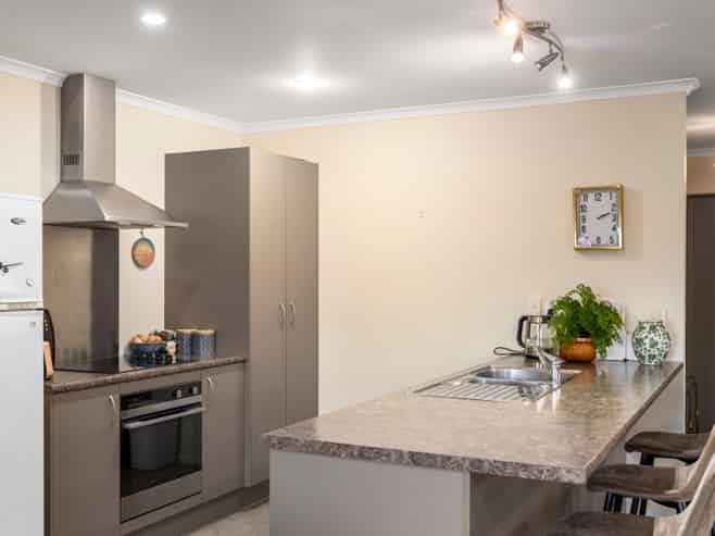 108 Solway Crescent, Solway