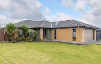 108 Solway Crescent, Solway