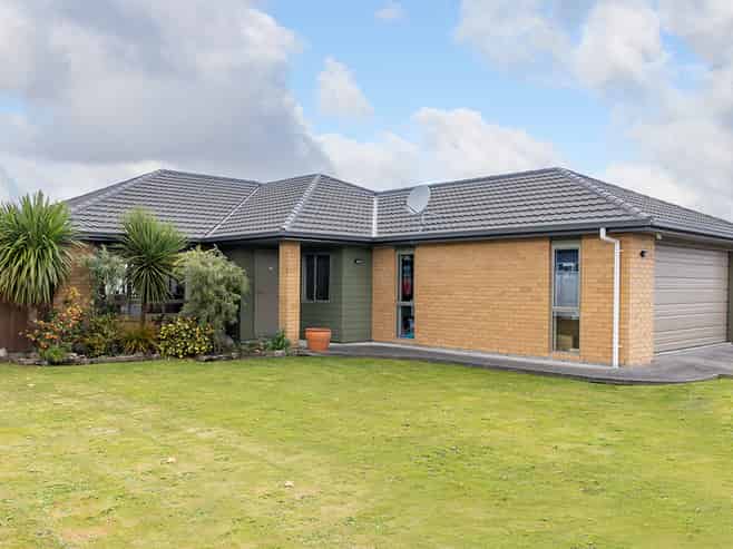 108 Solway Crescent, Solway