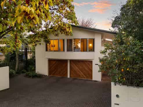 15 Kelly Place, Chartwell