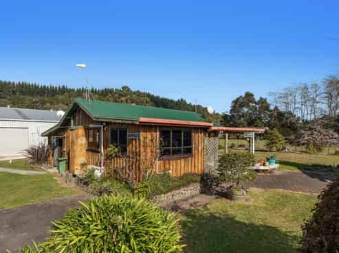Long Term Tenant - Surtees Boats