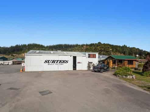 Long Term Tenant - Surtees Boats