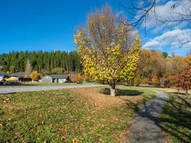 13 Alice Burn Drive, Luggate
