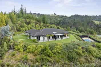 550 Redwood Valley Road, Redwood Valley