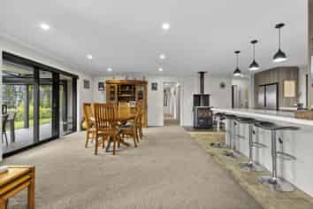 550 Redwood Valley Road, Redwood Valley